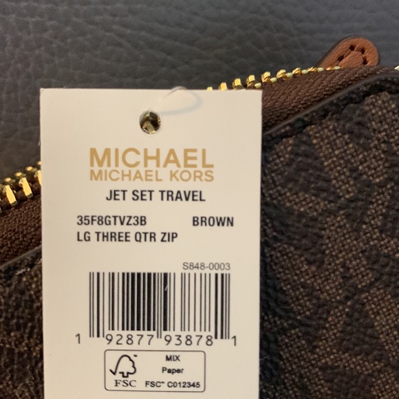 NWT Michael Kors Jet Set Large Zippered Wallet - Picture 3 of 8